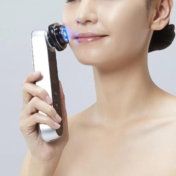 ヤーマン RF美顔器 フォトプラス ハイパー HRF11B　色：シルバー